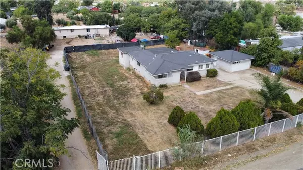 Perris, CA 92570,21840 Orange