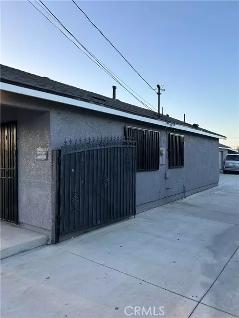 Long Beach, CA 90805,127 E 49th