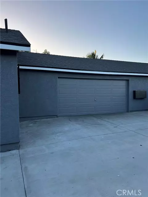 Long Beach, CA 90805,127 E 49th