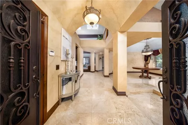 Phillips Ranch, CA 91766,32 Franciscan