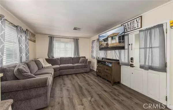 26838 9th ST F2, Highland, CA 92346