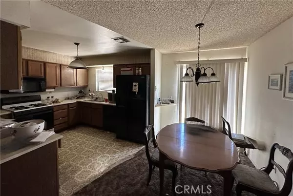 Apple Valley, CA 92308,20489 20489 Wren