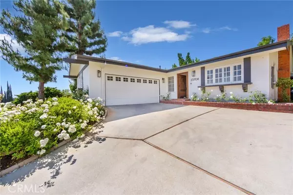 West Hills, CA 91307,23708 Sandalwood ST