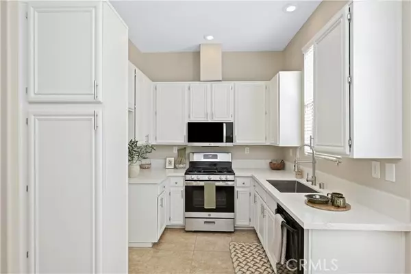 Anaheim Hills, CA 92808,1062 S Romano CT