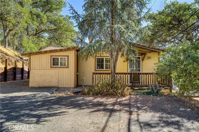 Clearlake Oaks, CA 95423,12500 Shady LN