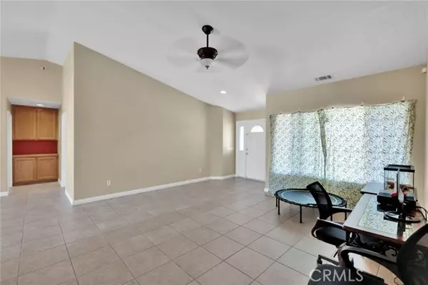 Hesperia, CA 92345,11158 Pinon