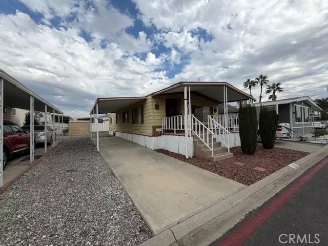 200 W San Bernardino 19, Rialto, CA 92376