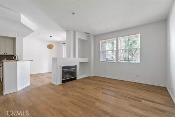 13075 Pacific Promenade 111, Playa Vista, CA 90094