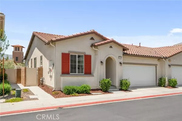 Corona, CA 92883,24205 Selwood DR