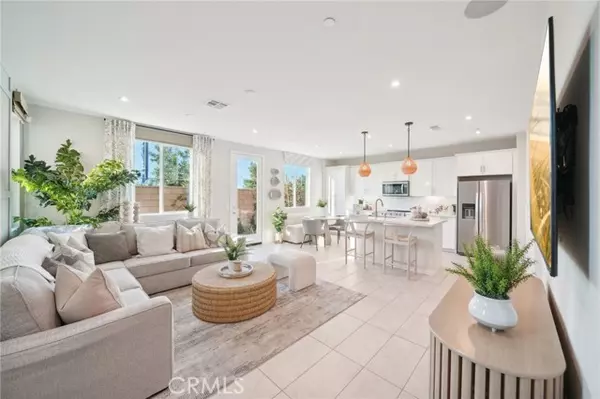 Fontana, CA 92336,16074 Esparza LN