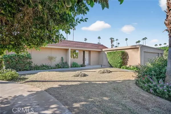 Indian Wells, CA 92210,76695 Roadrunner