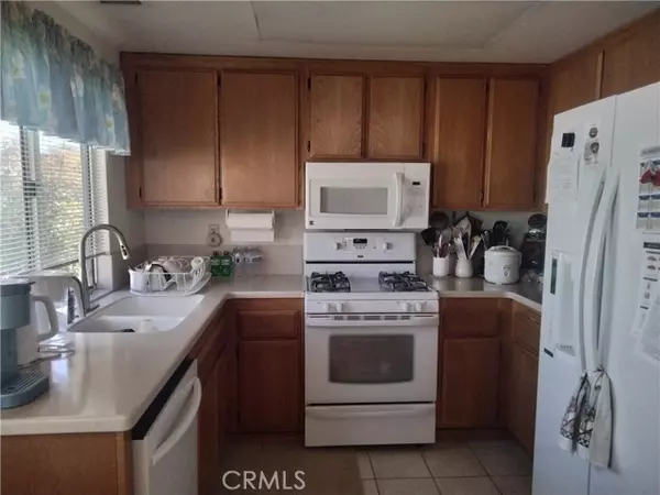 Banning, CA 92220,6353 Colonial