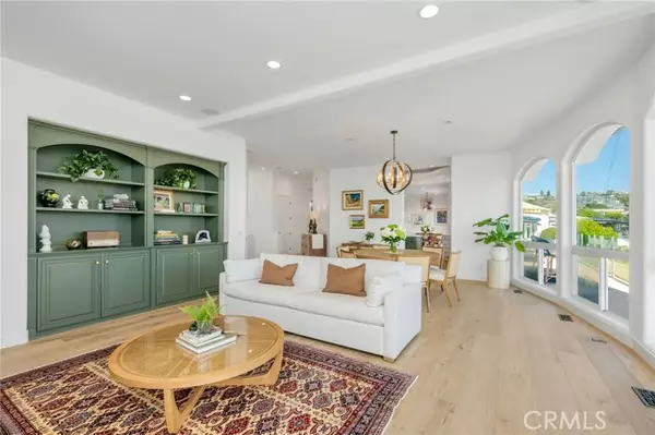Laguna Beach, CA 92651,1545 Caribbean WAY