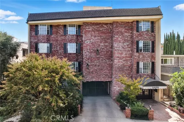 Sherman Oaks, CA 91423,14106 Dickens 302