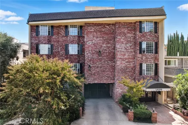 Sherman Oaks, CA 91423,14106 Dickens 302