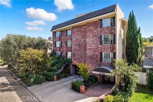 Sherman Oaks, CA 91423,14106 Dickens 302