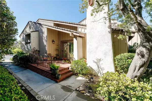 Rancho Palos Verdes, CA 90275,28008 Ridgeforest CT