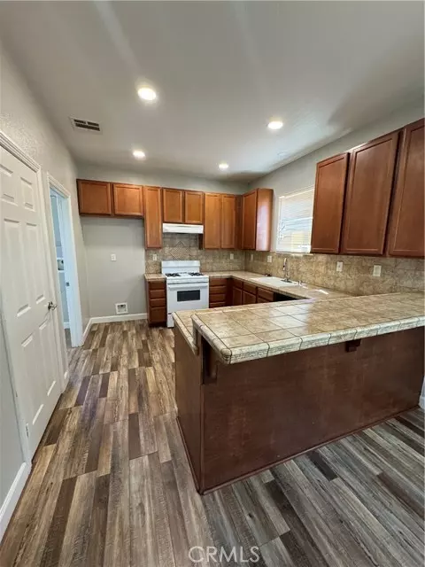 Lancaster, CA 93534,44428 Elm AVE