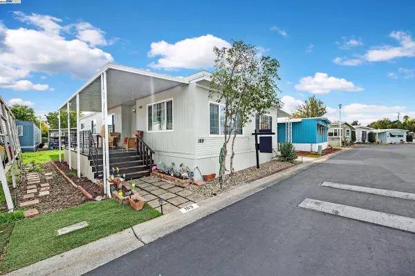 5040 Jackson St. 169, North High, CA 95660