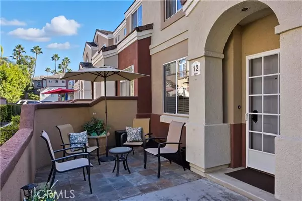 Lake Forest, CA 92610,12 Anacapa CT