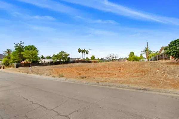 Menifee, CA 92587,0 Avenida Estrella