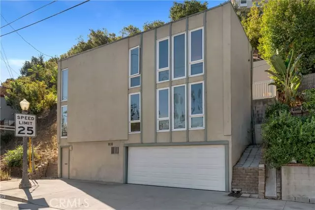 12452 Laurel TER, Studio City, CA 91604