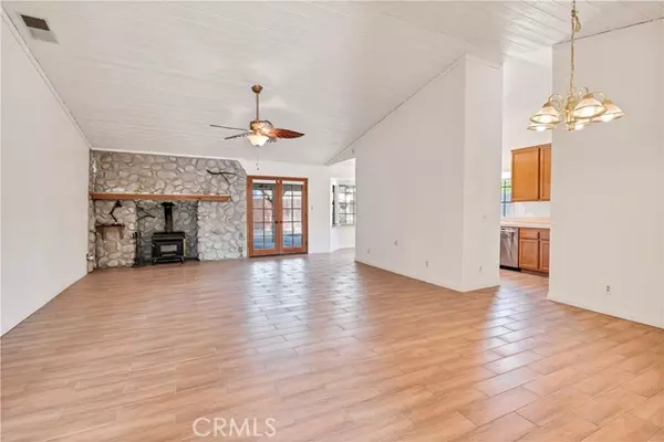 Hemet, CA 92544,25187 Lincoln AVE