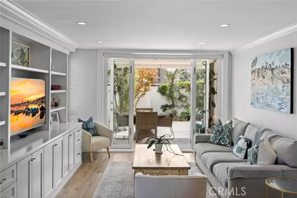 Corona Del Mar, CA 92625,739 Avocado