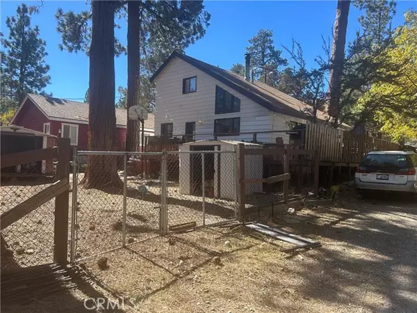 Sugarloaf, CA 92386,479 Holmes