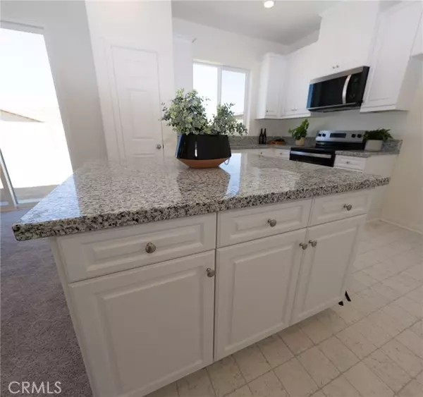 Lake Elsinore, CA 92530,4751 Sicily