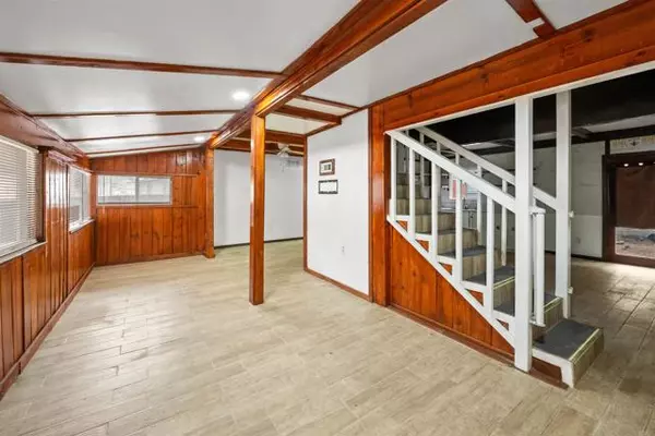 Running Springs, CA 92382,2442 Hunsaker Dr.