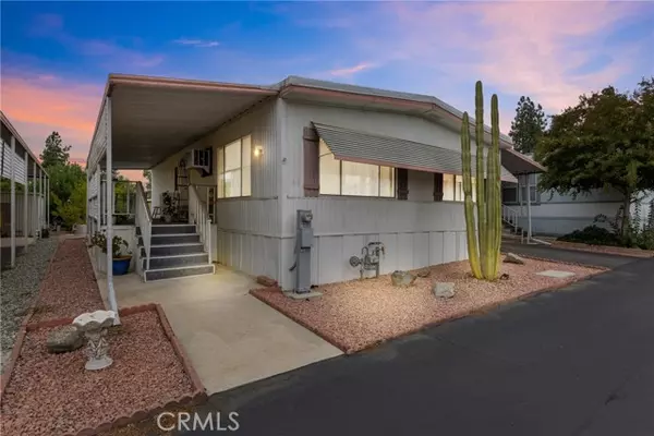 725 W Thornton AVE 97, Hemet, CA 92543