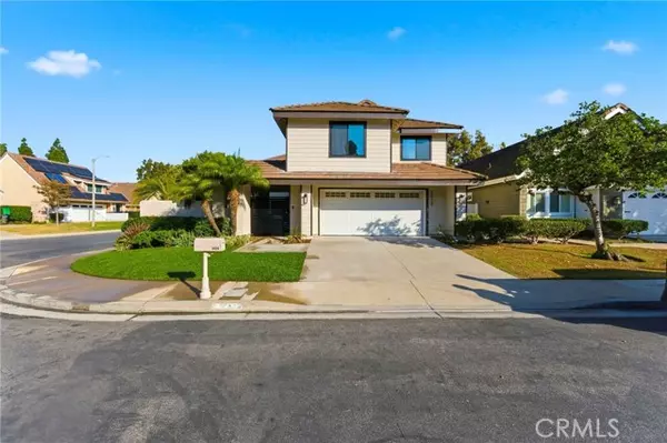 3424 Summerset CIR, Costa Mesa, CA 92626