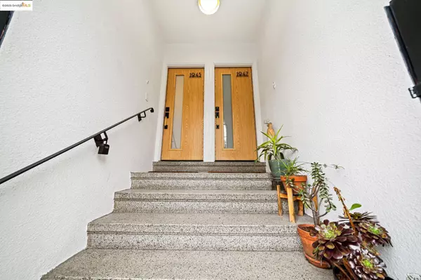 San Francisco, CA 94117,1945-1947 Fulton St