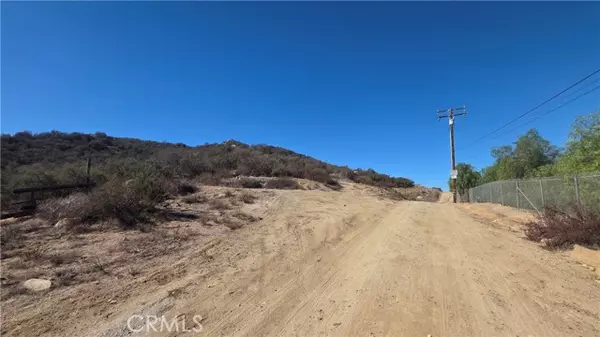 Menifee, CA 92586,0 Wickerd RD