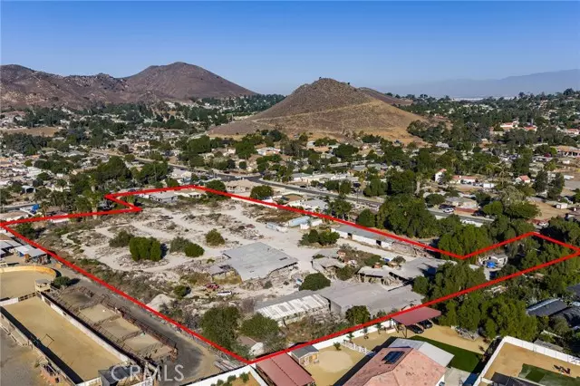 10702 Cypress, Riverside, CA 92505