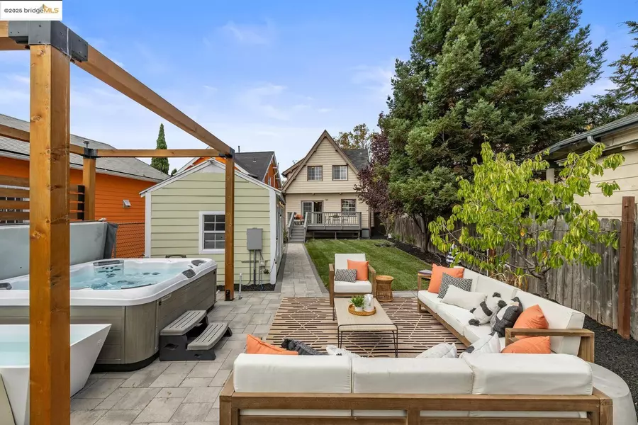 891 61st ST, Oakland, CA 94608