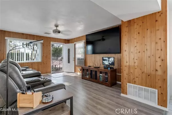 Lancaster, CA 93535,43014 7th ST