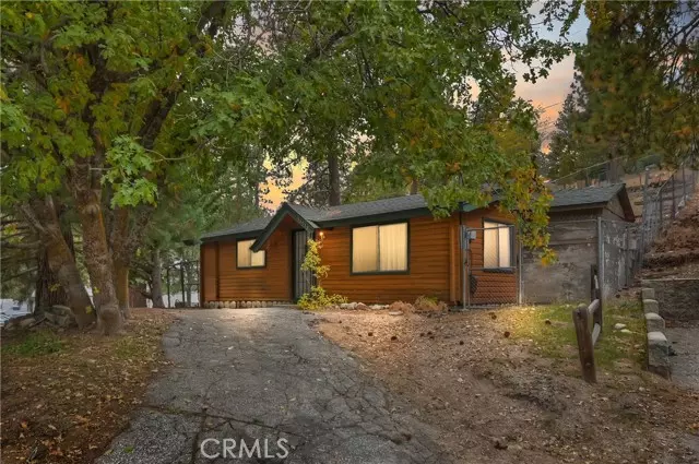 Arrowbear, CA 92382,32773 Evergreen