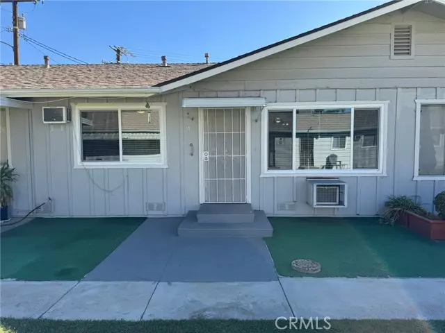 150 E Lakeshore DR 14, Lake Elsinore, CA 92530