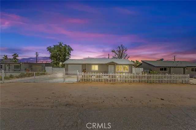 16116 Cajon, Hesperia, CA 92345