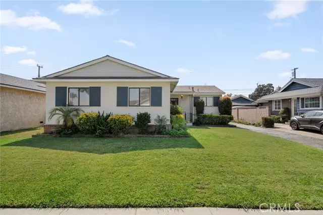 6016 Charlwood ST, Lakewood, CA 90713