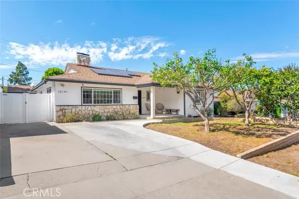 10141 Scoville AVE, Sunland, CA 91040
