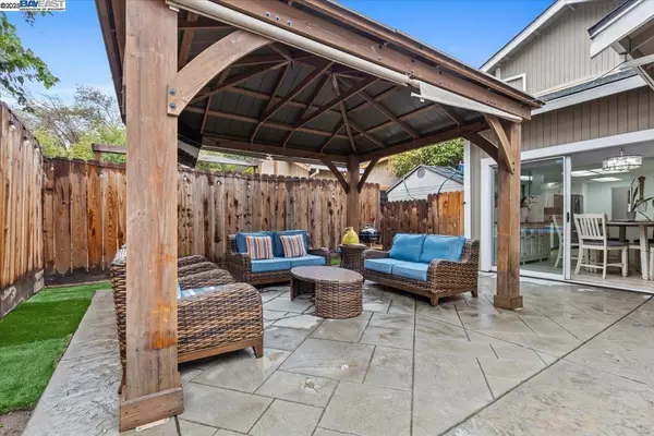 Tracy, CA 95376,60 W South St