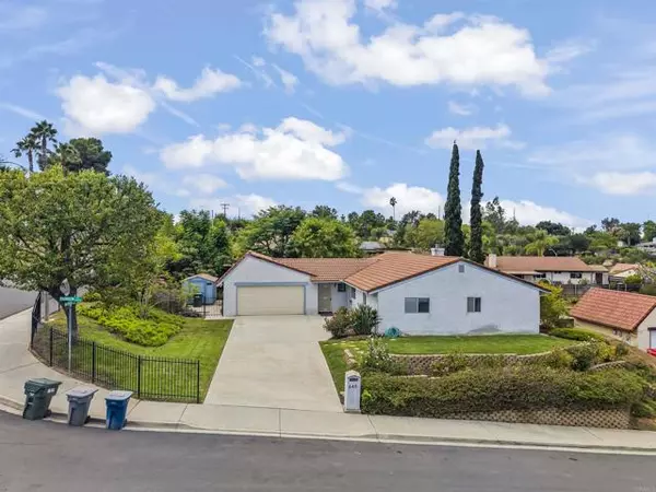 Escondido, CA 92027,645 Rainbow PL