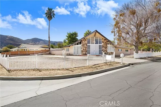 Palmdale, CA 93551,1130 W Avenue S