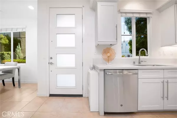 Irvine, CA 92618,595 Cultivate