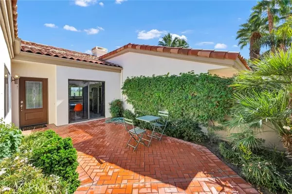 La Quinta, CA 92253,54880 Inverness