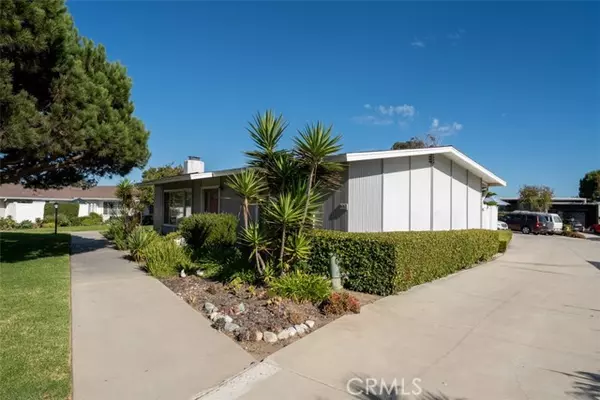 San Clemente, CA 92672,229 Monte Vista 12