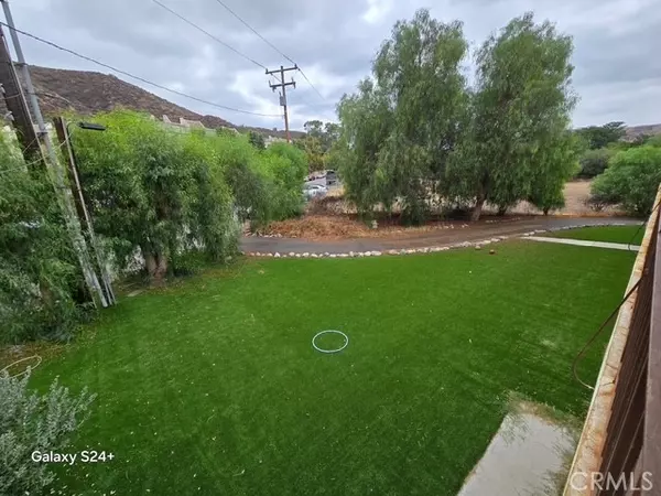 Canyon Country, CA 91387,17717 Scherzinger LN